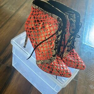 HOT PRIVILEGED LEMON DROP BOOTIES